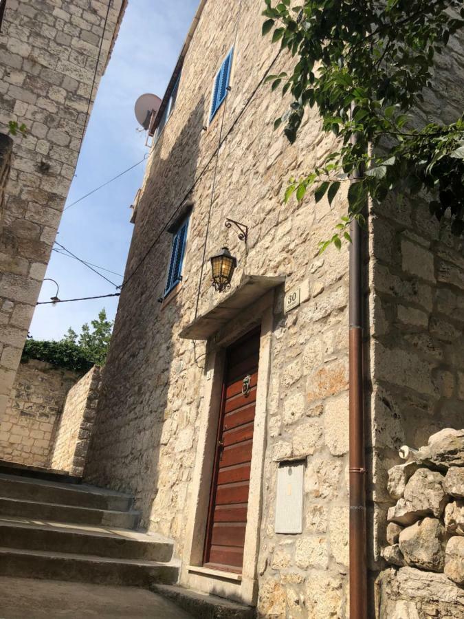 Hvar Old Dalmatian House Junior Suite - Deck 2 Hvar Town Exterior photo